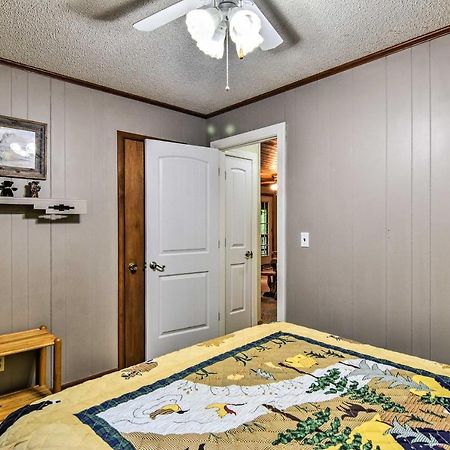 Robbinsville Cabin With Deck 3 Mi To Fontana Lake! 外观 照片