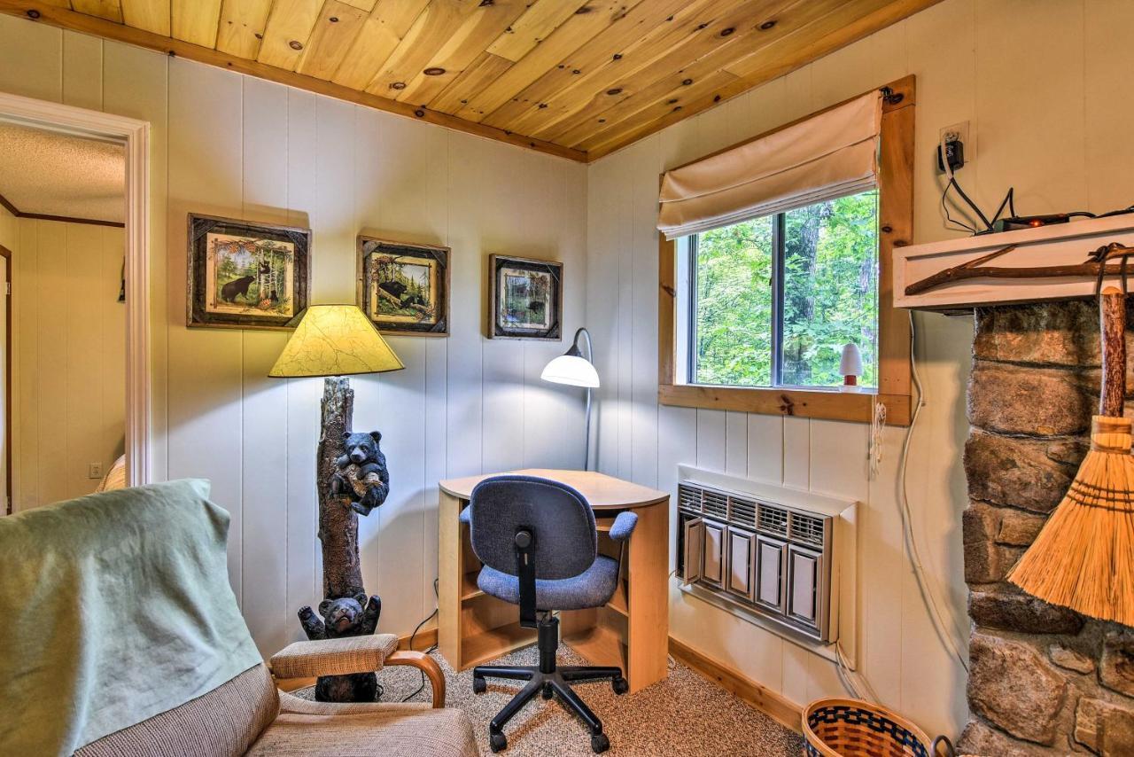 Robbinsville Cabin With Deck 3 Mi To Fontana Lake! 外观 照片