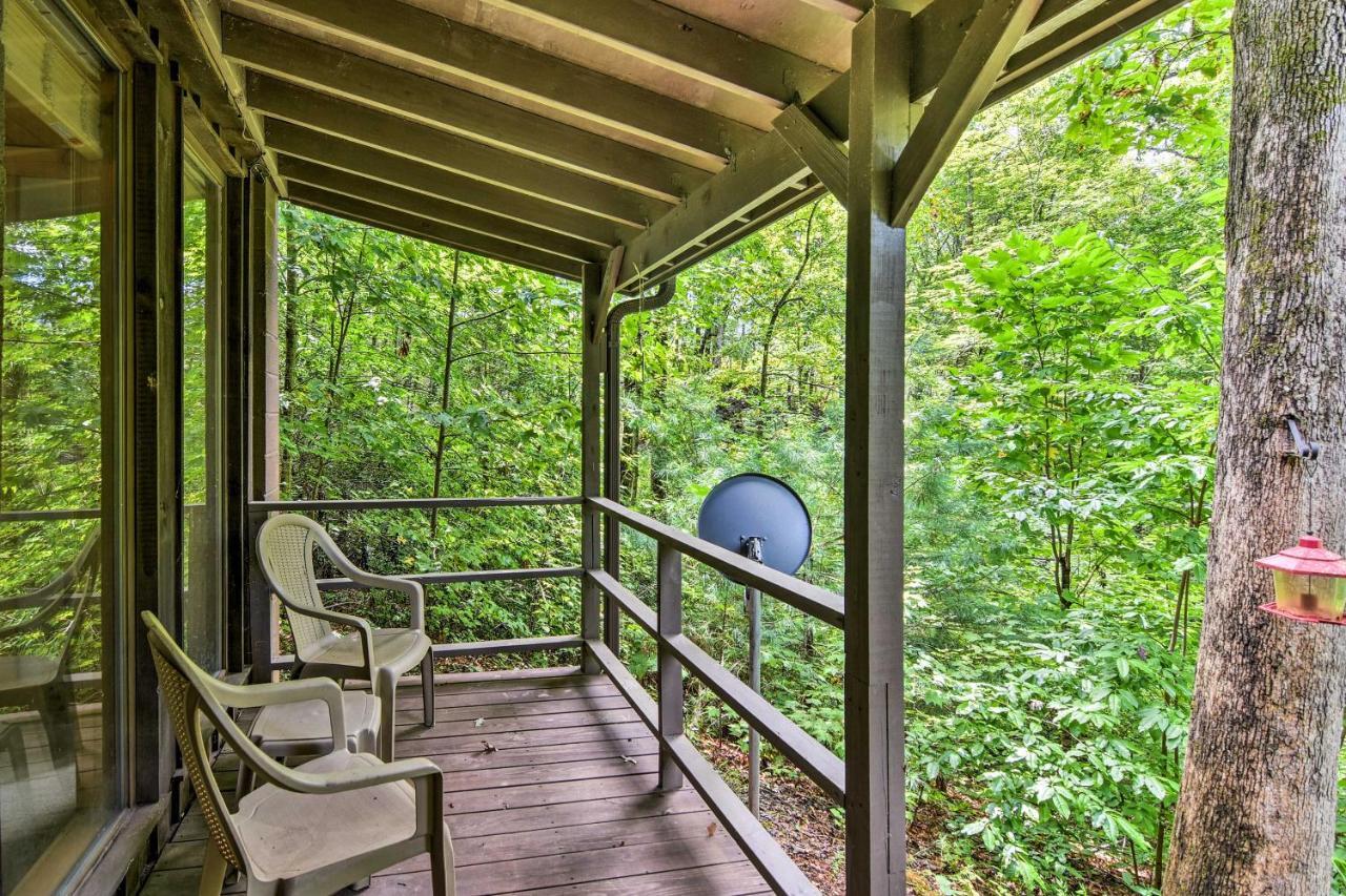 Robbinsville Cabin With Deck 3 Mi To Fontana Lake! 外观 照片